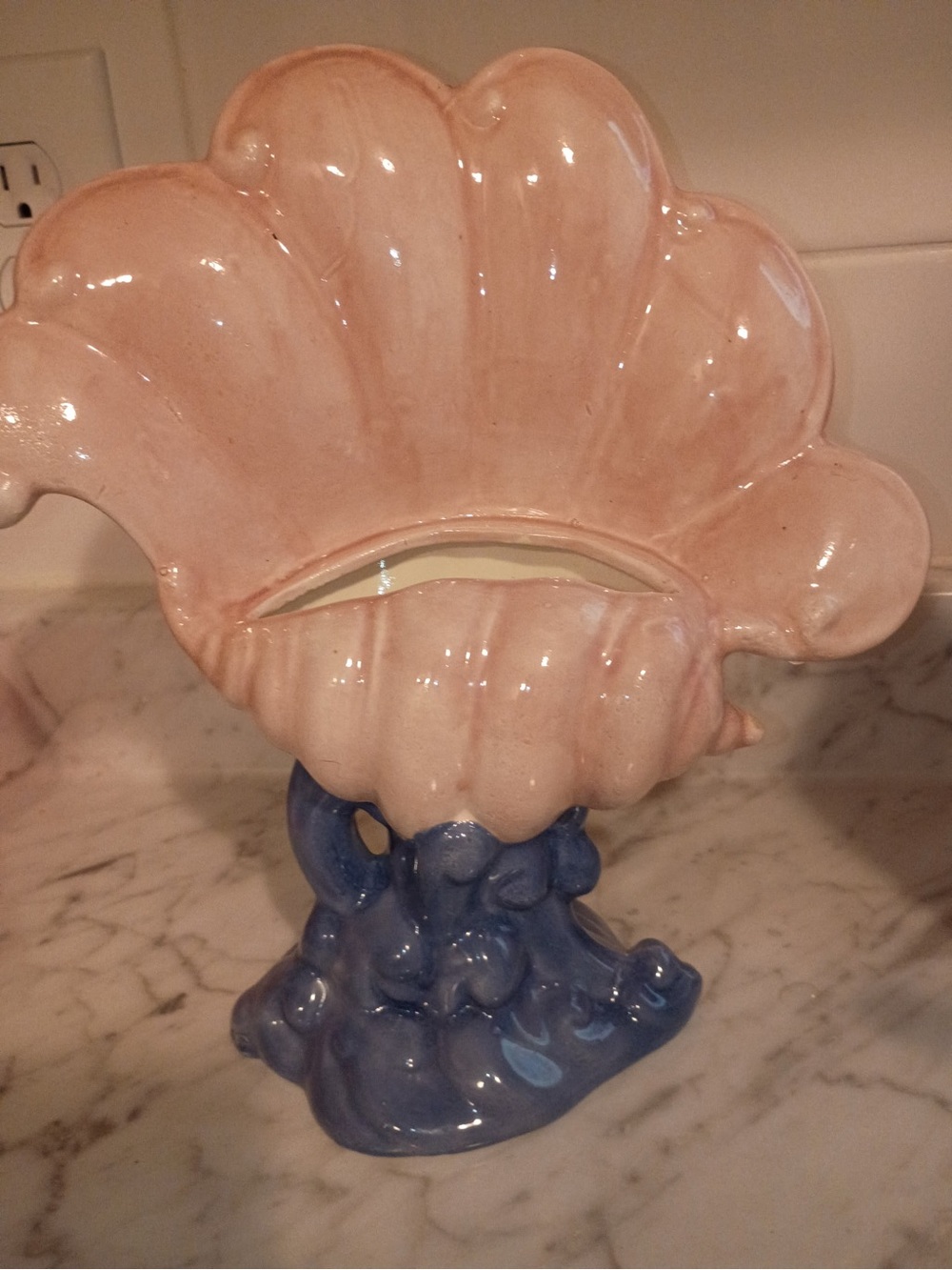 Vintage 1940s Ceramic Shell Vase in Pink and Blue